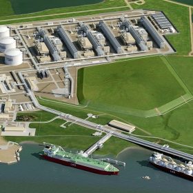 Phát triển nguồn khí trong nước, LNG nhập khẩu cho sản xuất điện gặp khó khăn